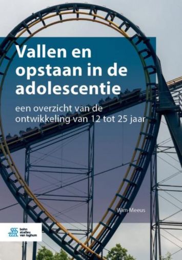 Voorkant - Vallen en opstaan in de adolescentie